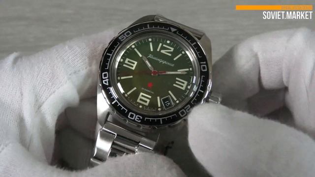 Vostok Komandirskie 020715 - review of Russian Vostok 020715 automatic Komandirski watch Review