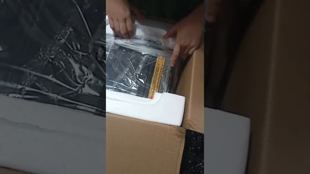 Unboxing and what's inside the box of Tixx 16L Airfryer Oven ‼️‼️‼️