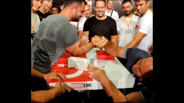 Emrah Okcu vs Cvetan Gashevski After pull | East vs West 4