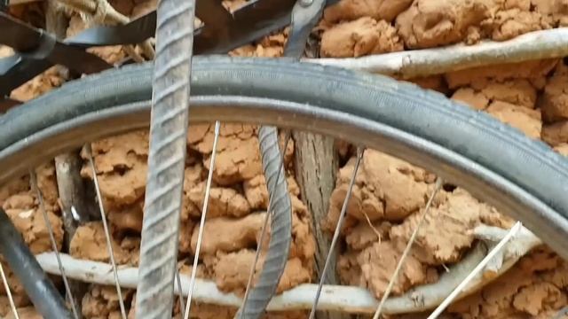 Велосипед для доставки воды. Кения