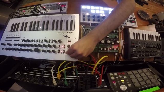 'Gutz - Curtain Call' Korg Minilogue Dreadbox Erebus Volca Sample Keys MicroBrute