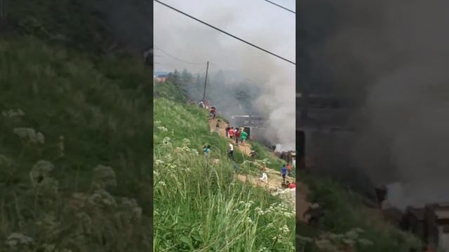 Спишска Нова Вес Словакия пожар в цыганском таборе / Spišska Nova Ves Slovakia romska Osada fire