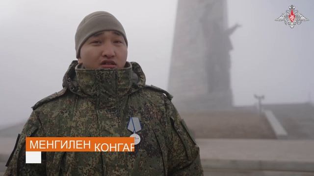 Награждение военнослужащих мотострелкового соединения группировки войск «Центр»