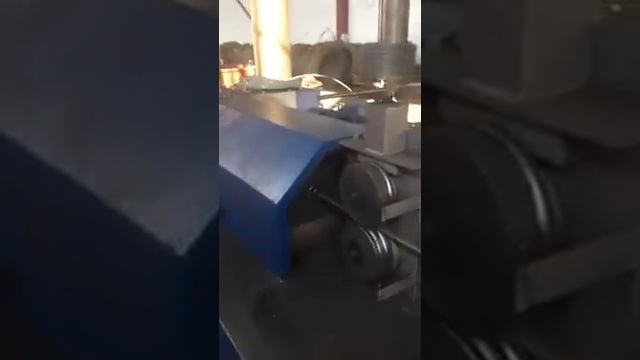 Правильно-отрезной станок от 5 до 12 мм.