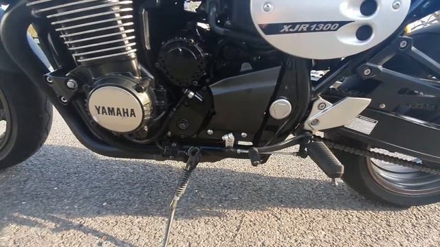 Yamaha XJR1300 Walk Around