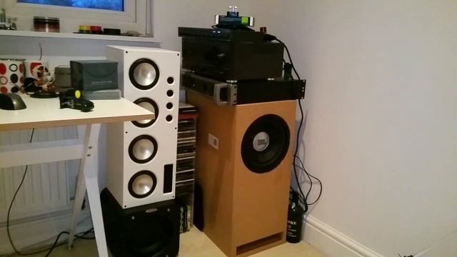 JBL Subwoofer Demo