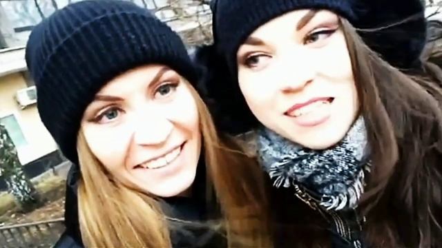 Актрисы театра и кино - Инна Плетнева и Океана Зубова.
