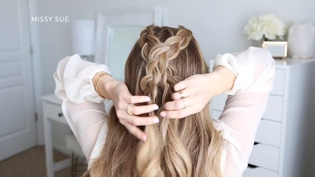 COOL WINTER HALF UPDO ❄️ EASY HAIRSTYLE | Missy Sue