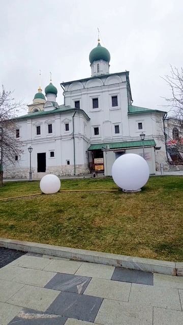Храм Максима Блаженного в Зарядье