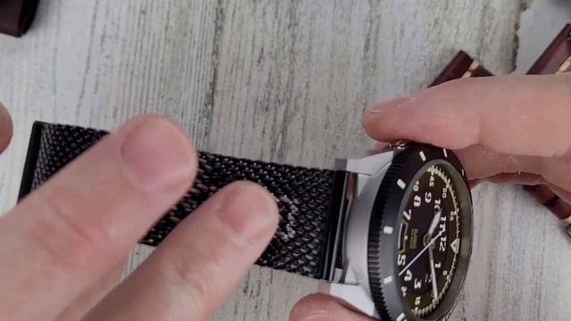 VanBanner Watches LEA Watch Unboxing - It's A BIG Watch