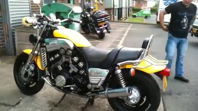 VMAx Jardine exhaust