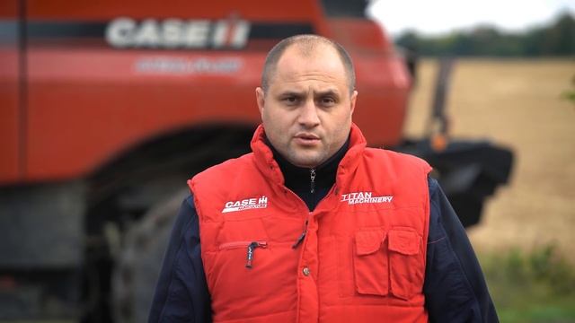 Збирання соняшника комбайном CASE IH Axial-Flow 9230 у господарстві "Трансвіт"