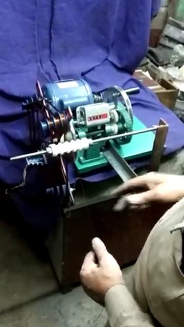 MOTORIZED COIL WINDING MACHINE