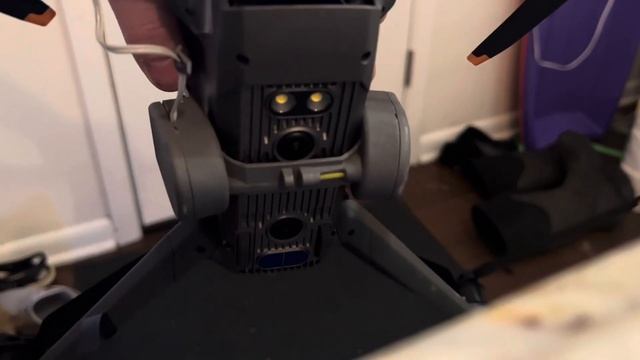 MAVIC 3 drop mechanism