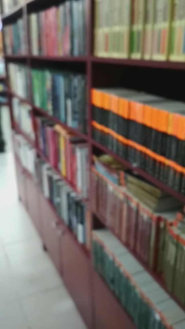 Поиски Одной Книги По Всей БИБЛИОТЕКЕ #shorts #quest #2022