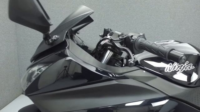 2013  KAWASAKI  EX300 NINJA 300  - National Powersports Distributors