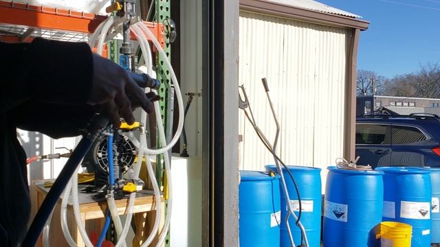 Power Wash Store Nashville 2019 Shaun Gross demoing 1" yamada air diaphragm pump