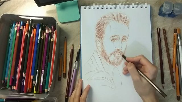 Мужской портрет цветными карандашами speedpaint
