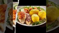 Рецепт куриной грудки.Отварной картофель в масле с зеленью.Филе.Очень вкусный обед.File, krompir.🤤