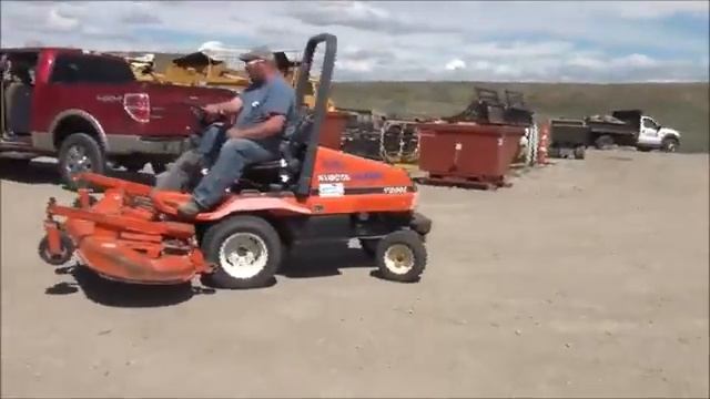 Kubota F2560E lawn mower for sale | no-reserve Internet auction May 23, 2017