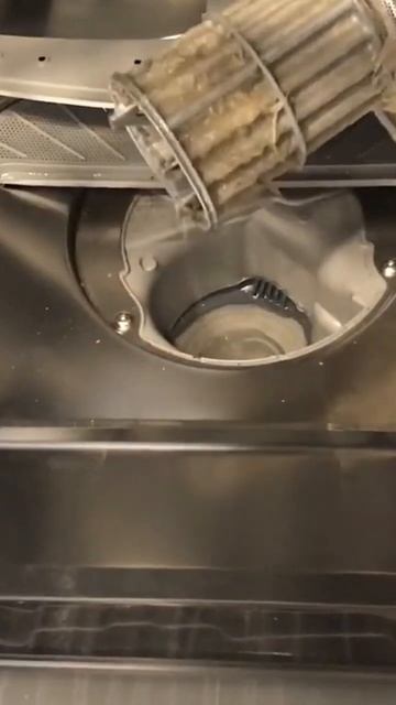 How to open your dishwasher filter #bosch  #dishwashers #dishwasherdemo