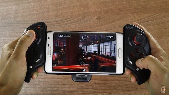 iPega PG-9023 Bluetooth Telescopic Gaming Controller for Tablets & Smartphones