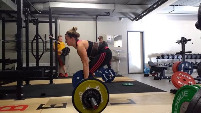 Deadlift 111 kg.