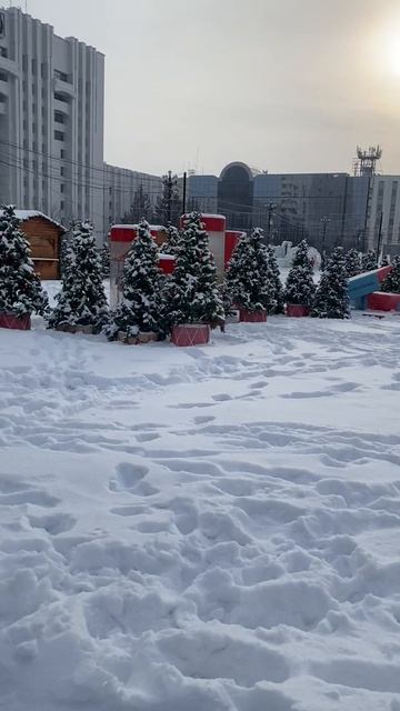 Ленин за нами наблюдает😂😂😂😂😂😂#ленин #площадь #хабаровск