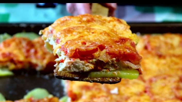 сочная куриная грудка под овощной шубкой