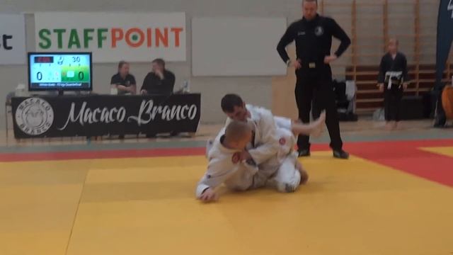 Finnish BJJ OPEN 2015 white belts  76 kg 1 4 final Дмитрий Тимофеев   Sami Kaisanlahti