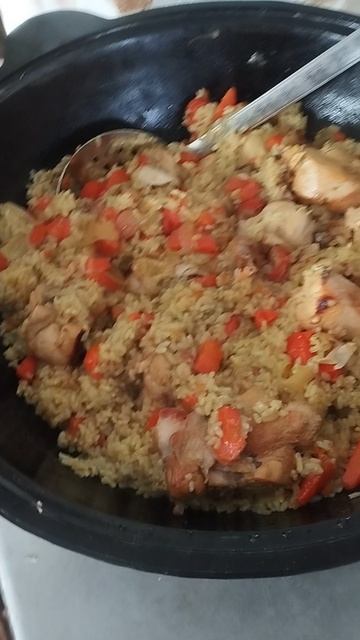 Плов с курицей в казане