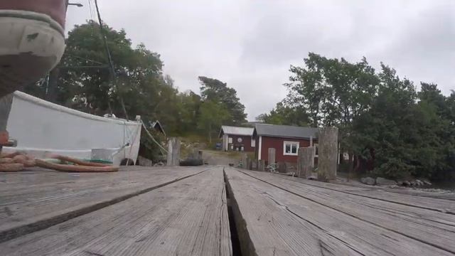 Kun Pertti tuli kylään Tunhamnissa