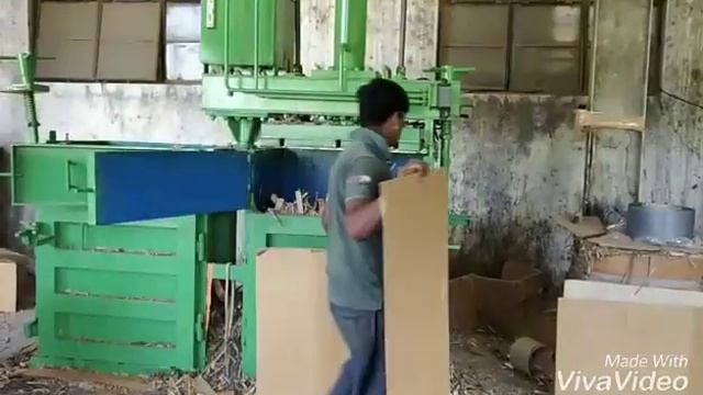 Hydraulic bailing machine ,scrap bailing machine,pet bottle bailing machine,waste scrap baler machi