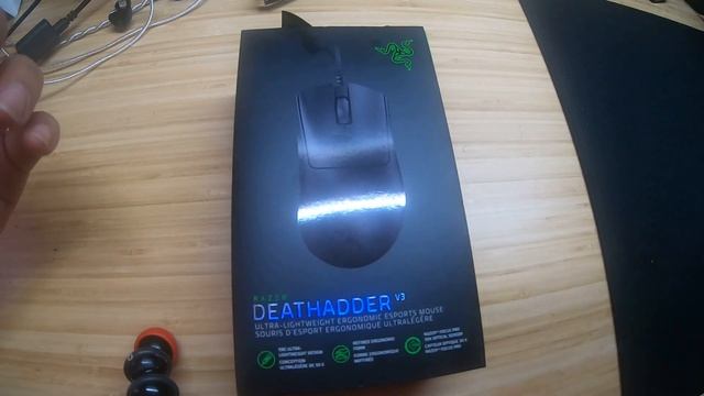 Today Unboxing of the DeathAdder V3