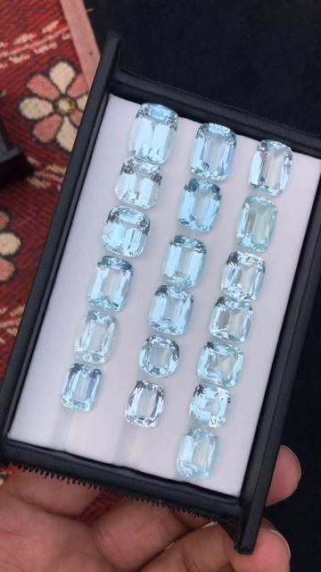 AquamarineWeight: 103.45 carat Dimension:From: 15*11*8mm To: 9.5*9.5*7 mm  nhg