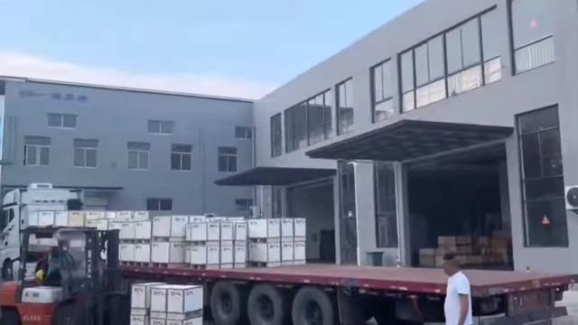 Zhejiang Brilliant Factory Semi-hermetic piston Refrigeration Compressor packaging and shipping