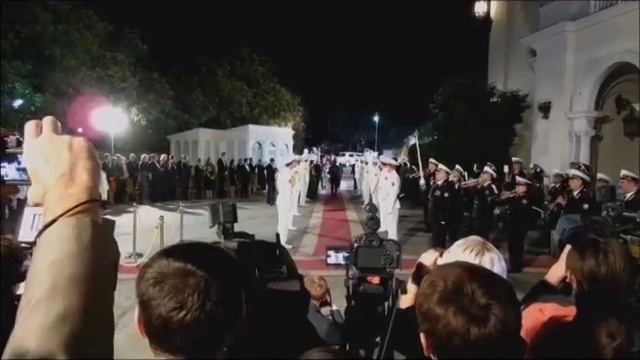 26784261_1817552661608563_1994704188038184960_n(6).mp4
