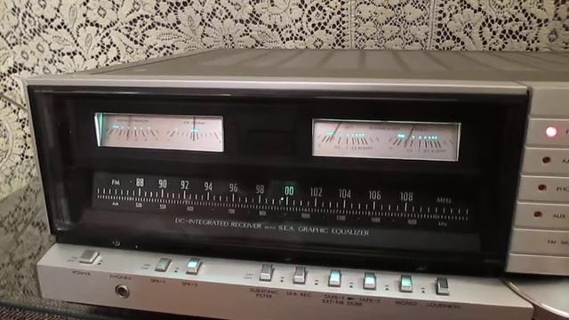 JVC JR-S301 stereo receiver vintage 1970's 45236