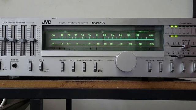 jvc R-S33 play Ami eka