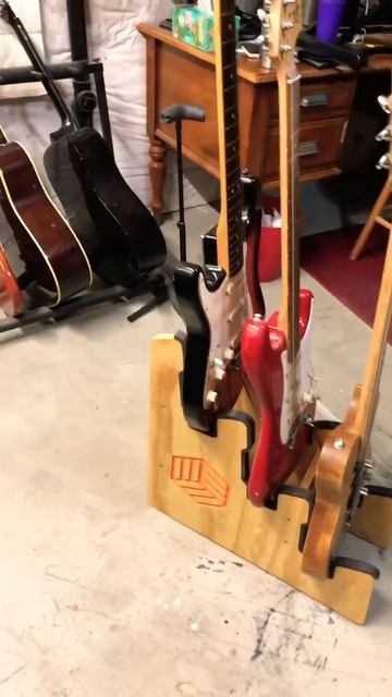 DIY Guitar Stand