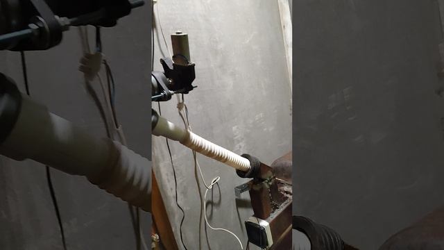 буржуйка на пеллетах ,авто загрузка из бункера