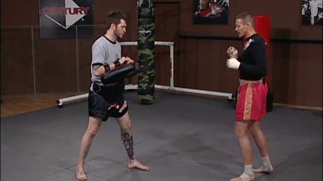 Mike_Parkers_Muay_Thai_for_MMA_Vol3-Kicking_Basics