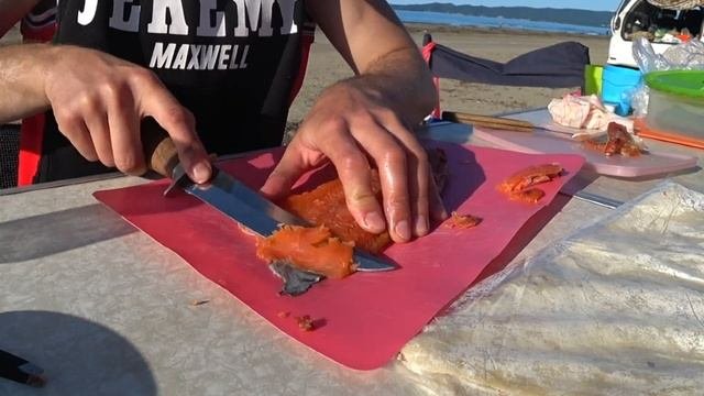Симурма или рулетик из лосося