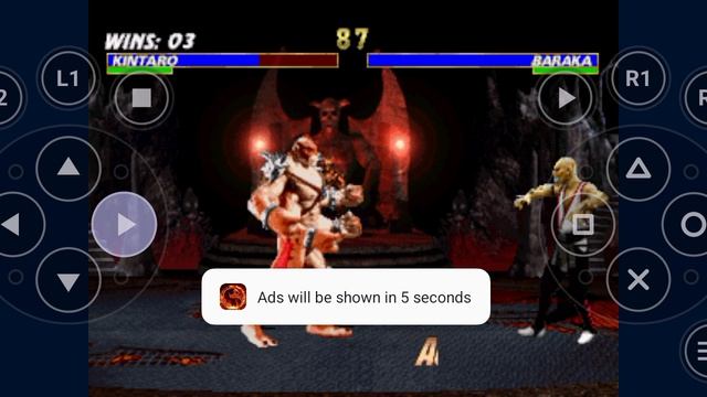 mortal Kombat играю на телефоне