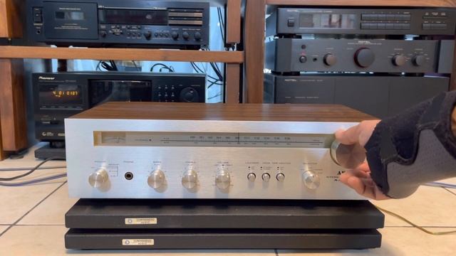 AKAI AA-1010 STEREO RECEIVER