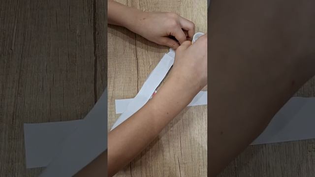 змейка  из  бумаги  оригами.