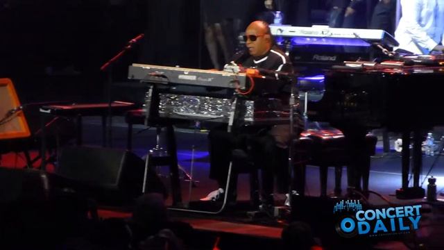 Steve Wonder Performs "Superstition" Live in Baltimore