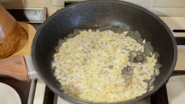 Некогда готовить, а неплохо бы супчика отведать? Быстрый рецепт супа из рыбных консервов.