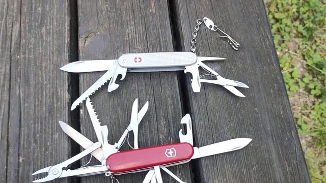 Накипело про "мову"...Мысли в слух о двух топовых VICTORINOX!!!