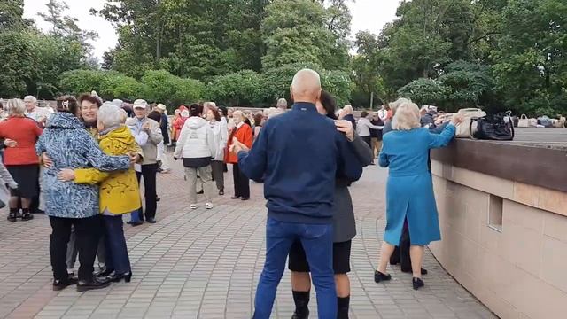 _А на том берегу..._.mp4